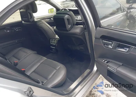 2012 Mercedes-Benz S 63 Amg z USA, uszkodzony, nr VIN WDDNG7EB6CA465228